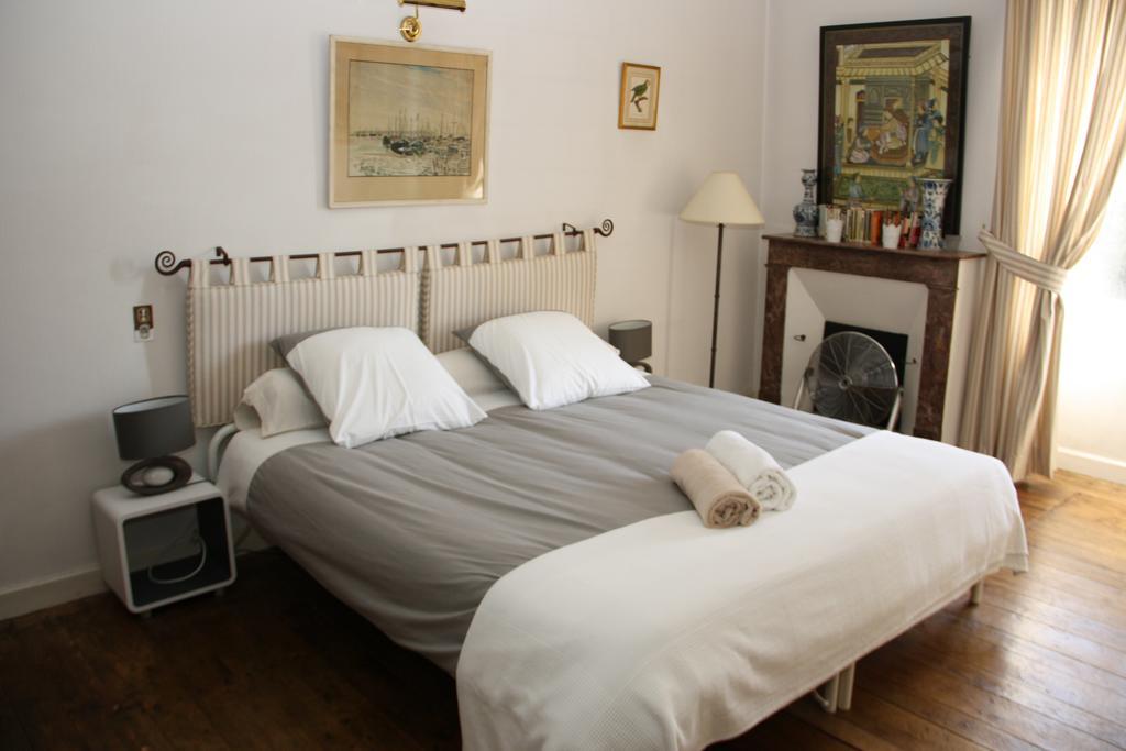 Bed and Breakfast Domaine Labattut Saint-Astier  Habitación foto